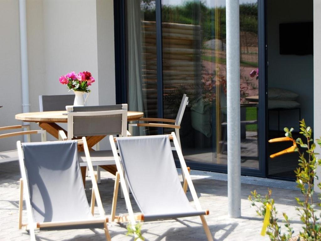 Gites & Tiny Houses Les Hauts De Toulvern บาดอง ห้อง รูปภาพ
