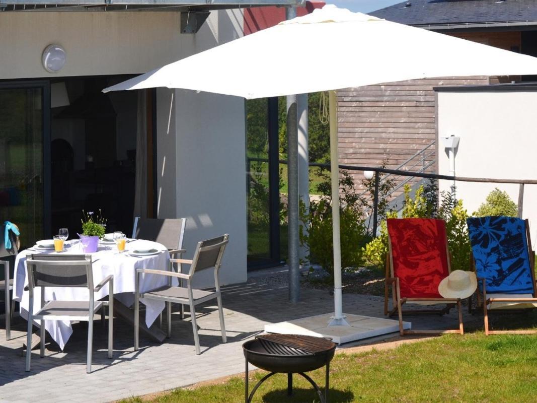 Gites & Tiny Houses Les Hauts De Toulvern บาดอง ห้อง รูปภาพ
