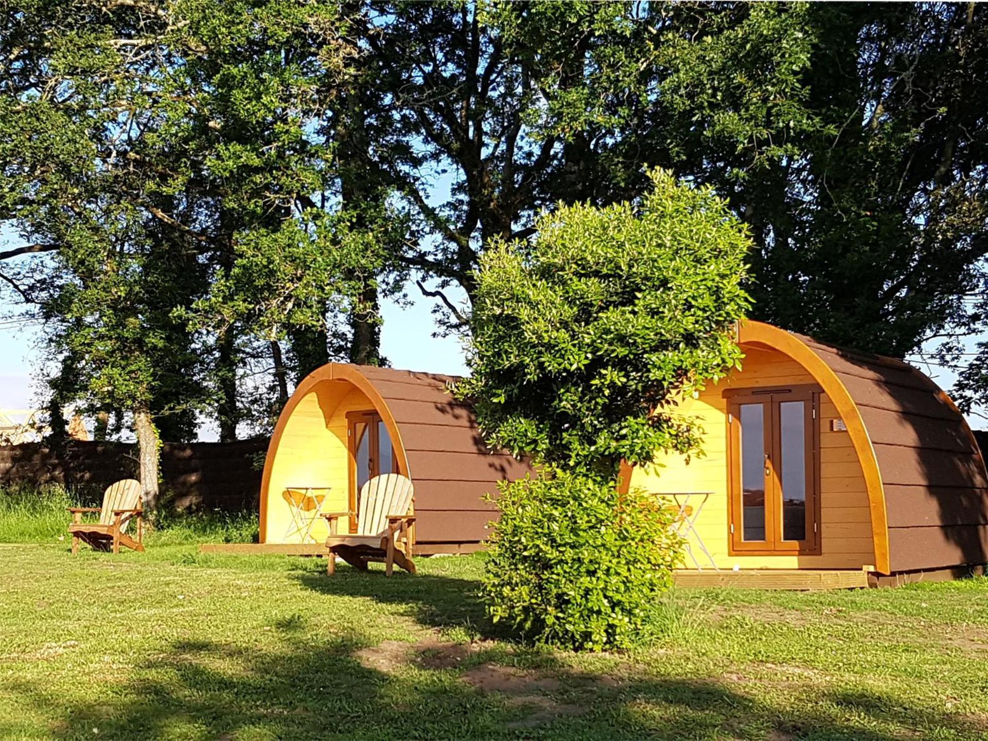 Gites & Tiny Houses Les Hauts De Toulvern บาดอง ห้อง รูปภาพ